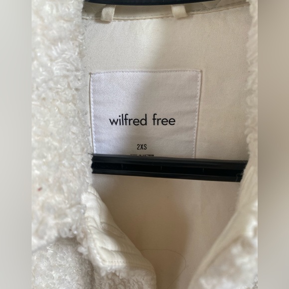 Wilfred Ganna Jacket in Sherpa - Picture 3 of 4